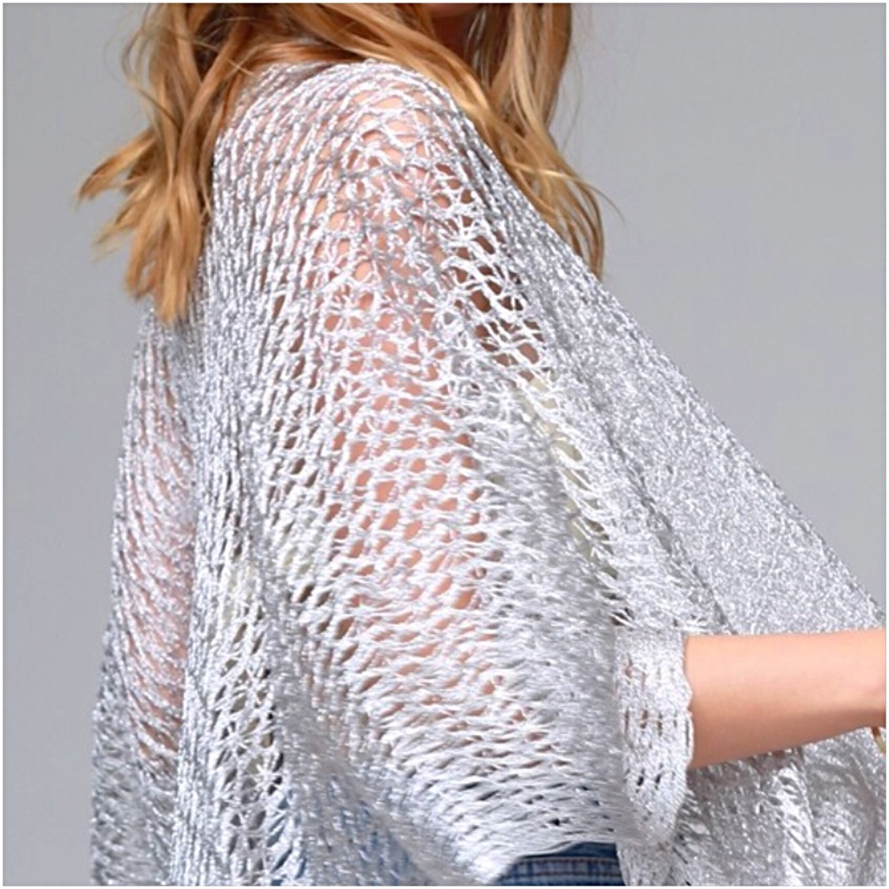 Silver Sparkly Kimono Wrap Coverup Armholes O/S - Picture 4 of 7